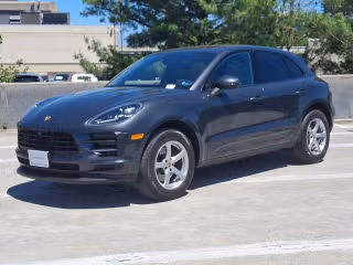 2019 Porsche Macan -'s photo