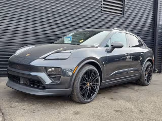 2025 Porsche Macan