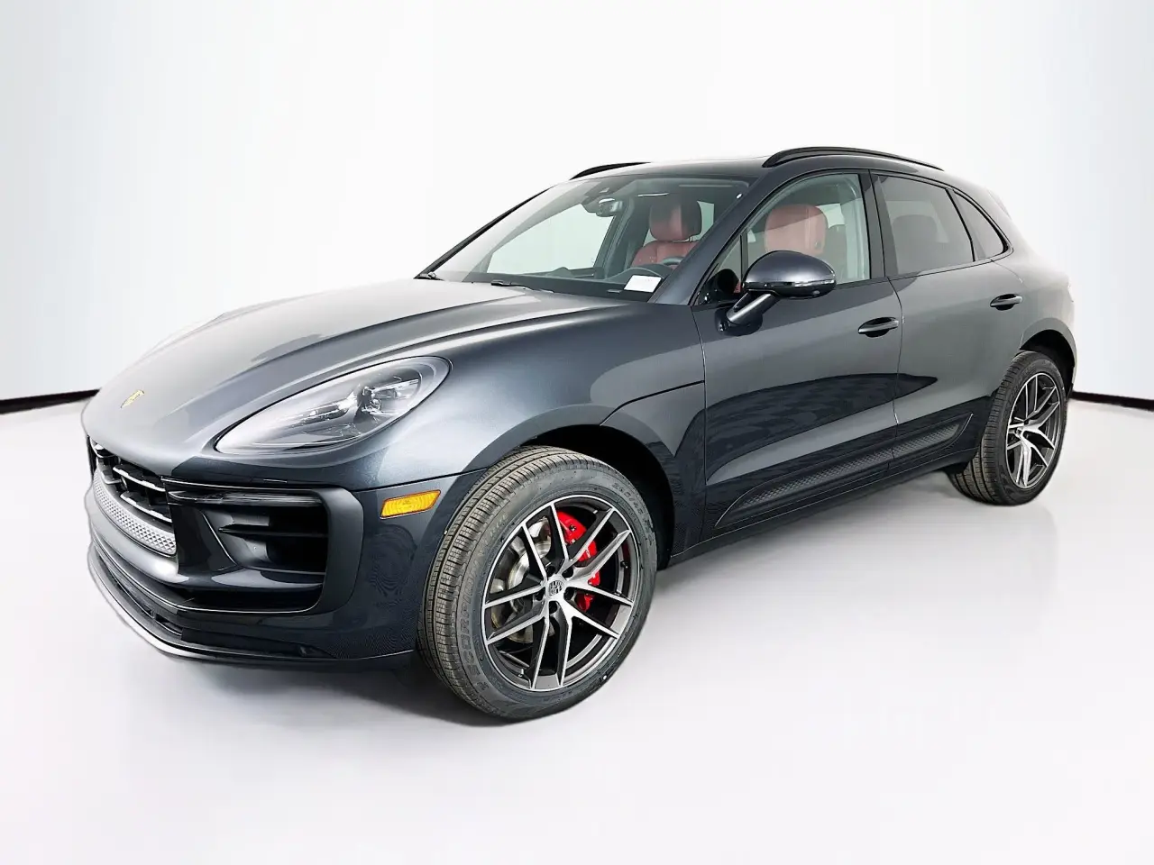 2026 Porsche Macan S - Photo 8