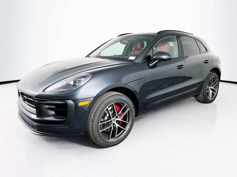 2026 Porsche Macan