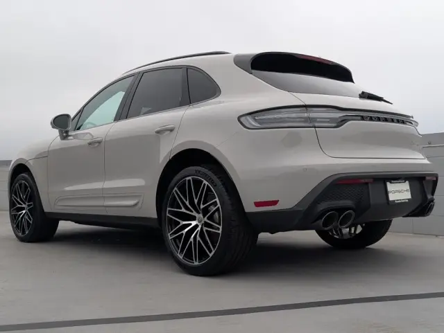 2026 Porsche Macan S - Photo 22