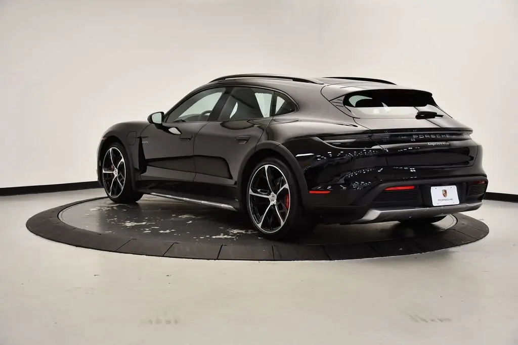 2025 Porsche Taycan S - Photo 24