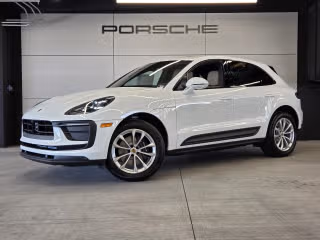 2026 Porsche Macan's photo