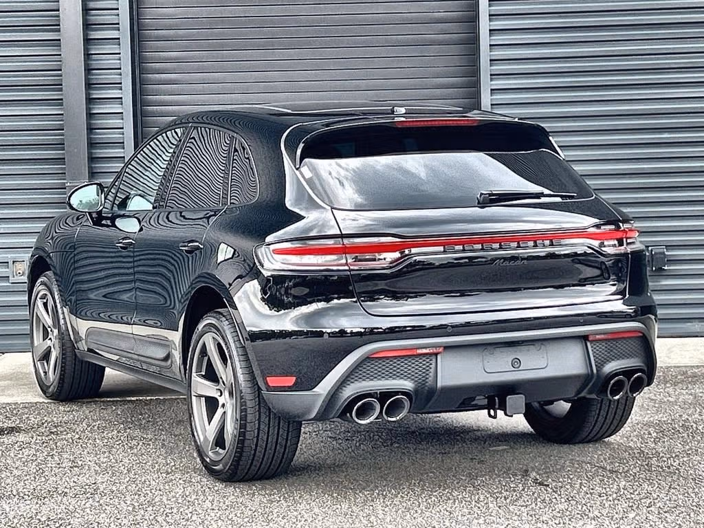 2026 Porsche Macan - Photo 20