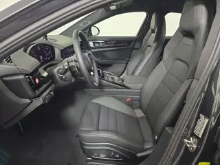 2026 Porsche Panamera Base - Photo 37