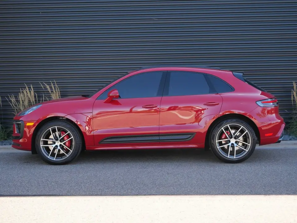 2025 Porsche Macan S - Photo 15