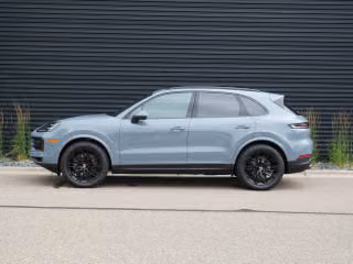 2026 Porsche Cayenne Base - Photo 9