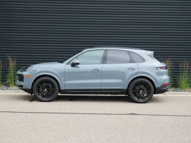 2026 Porsche Cayenne Base - Photo 14