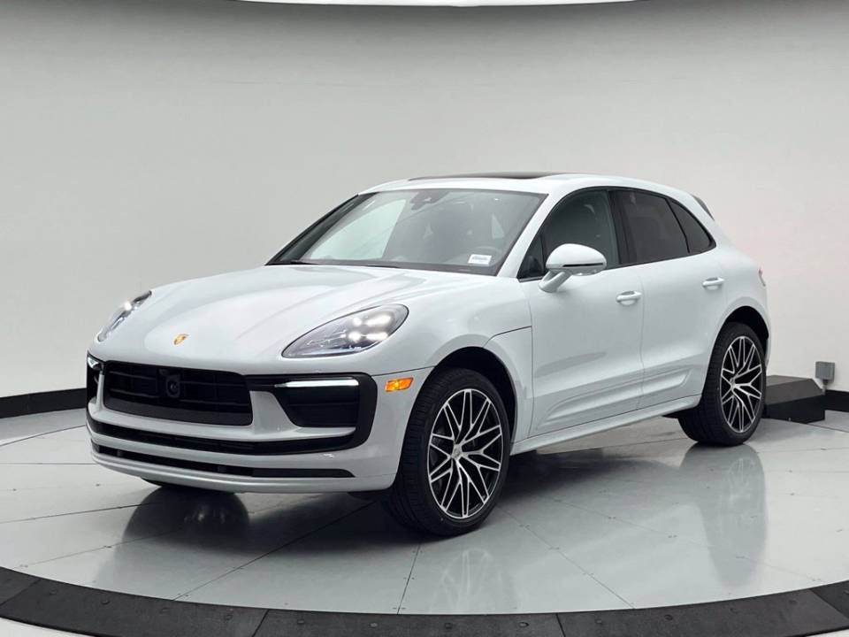2026 Porsche Macan