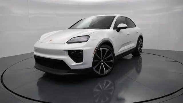 Certified 2025 Porsche Macan Base with VIN WP1AD2XA6SL077925 for sale in Metairie, LA