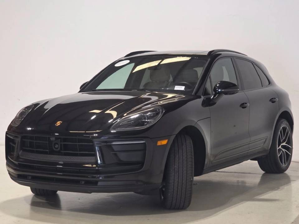 2026 Porsche Macan