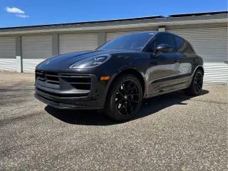 2023 Porsche Macan GTS (MY23)