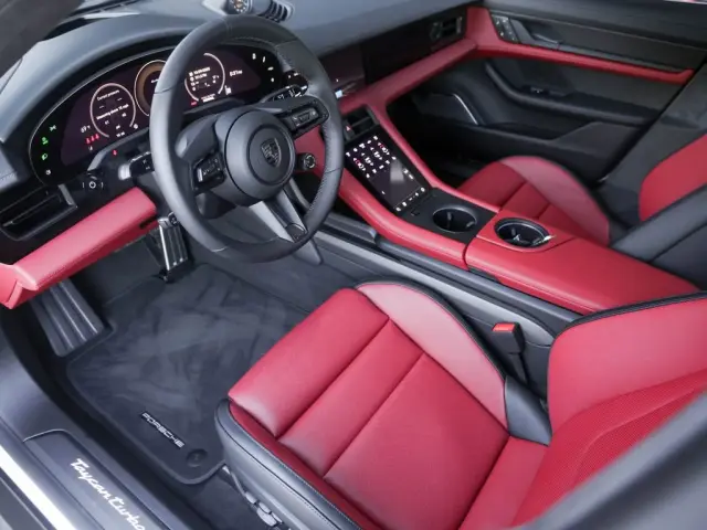 2026 Porsche Taycan Turbo S - Photo 30