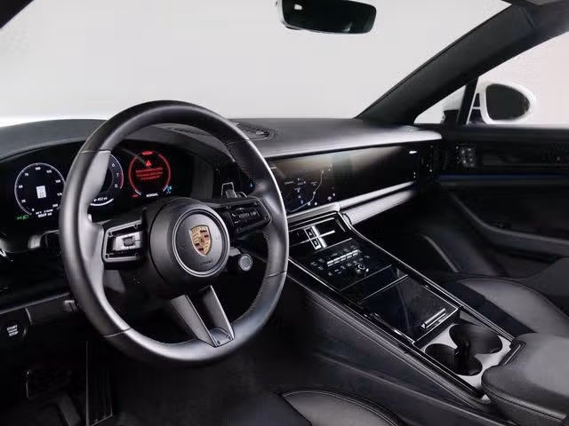 2025 Porsche Panamera Base - Photo 28