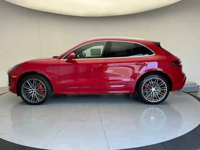 2026 Porsche Macan S - Photo 14