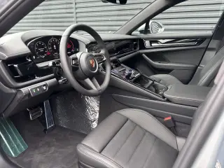 2026 Porsche Panamera Base - Photo 29