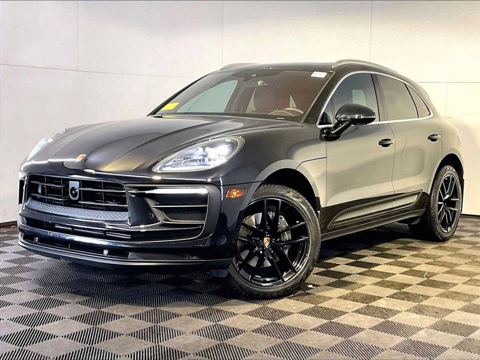 2022 Porsche Macan