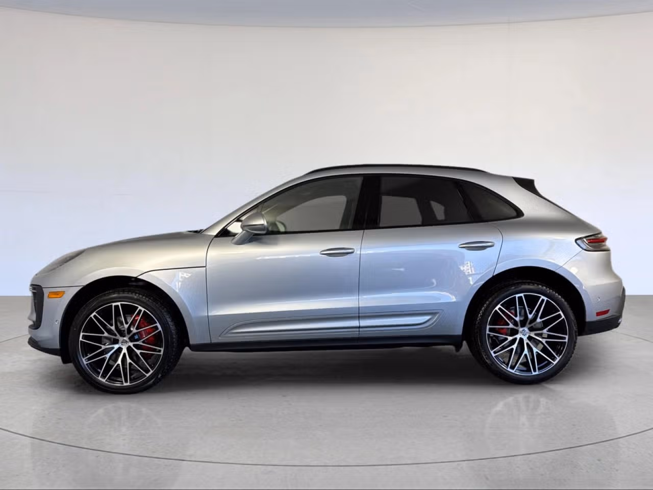 2026 Porsche Macan S - Photo 12
