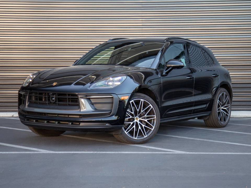 2026 Porsche Macan