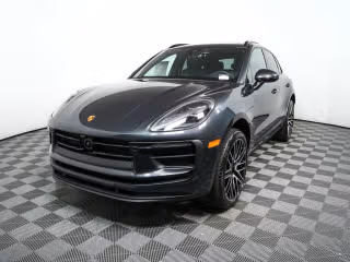 2026 Porsche Macan's photo