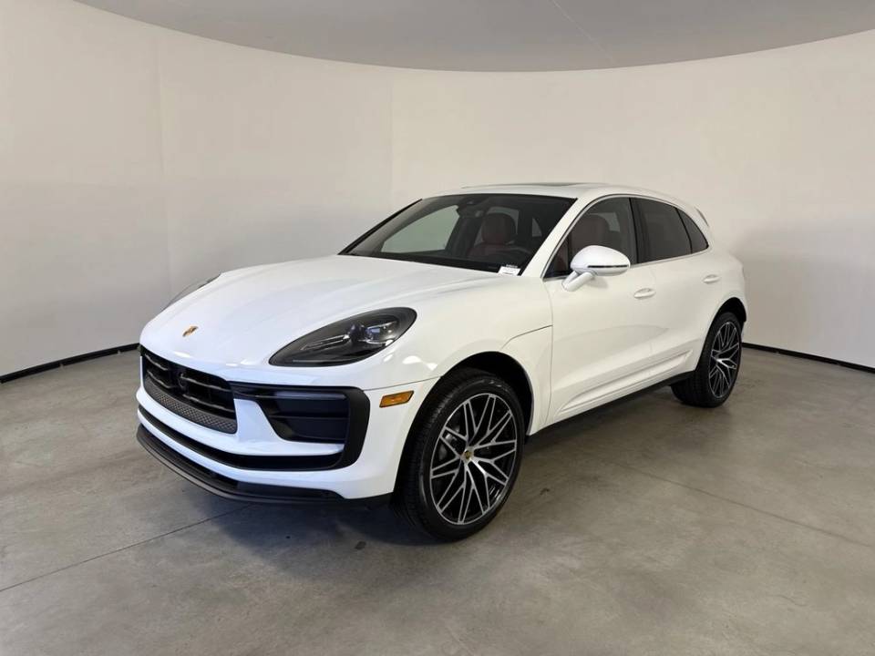 2026 Porsche Macan