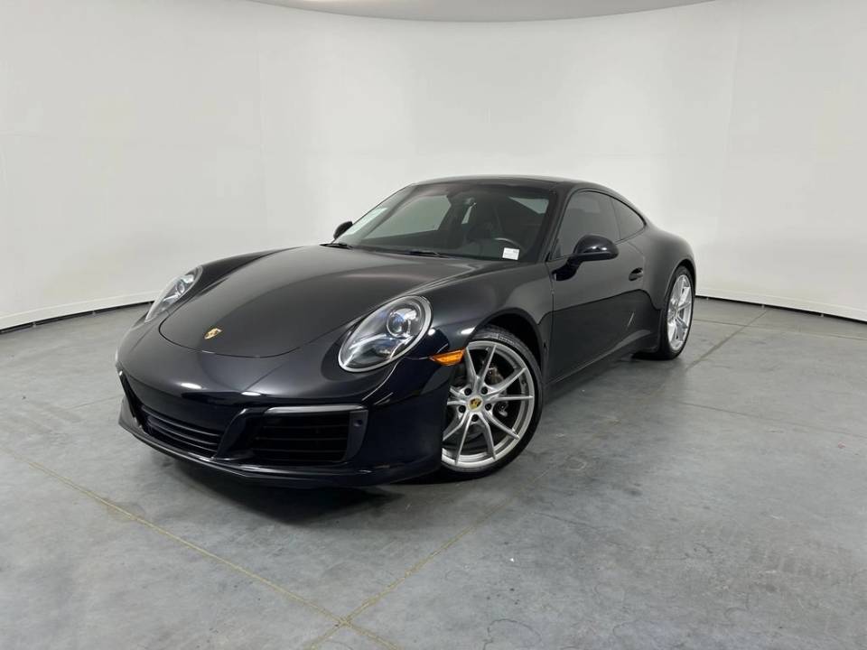 2018 Porsche 911 Carrera