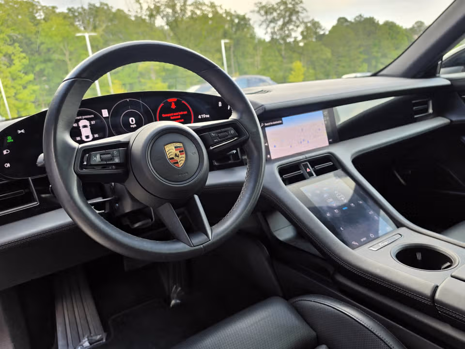 2024 Porsche Taycan Base - Photo 27