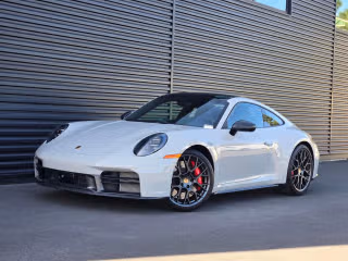 2025 Porsche 911 Carrera S Coupe's photo