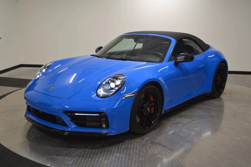 2023 Porsche 911 GTS