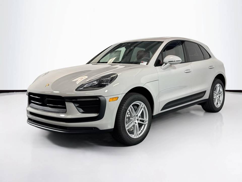 2026 Porsche Macan