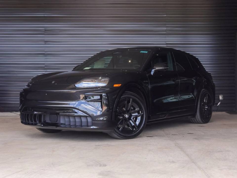 2026 Porsche Cayenne Turbo Electric