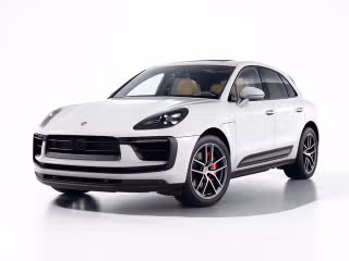 2026 Porsche Macan S's photo