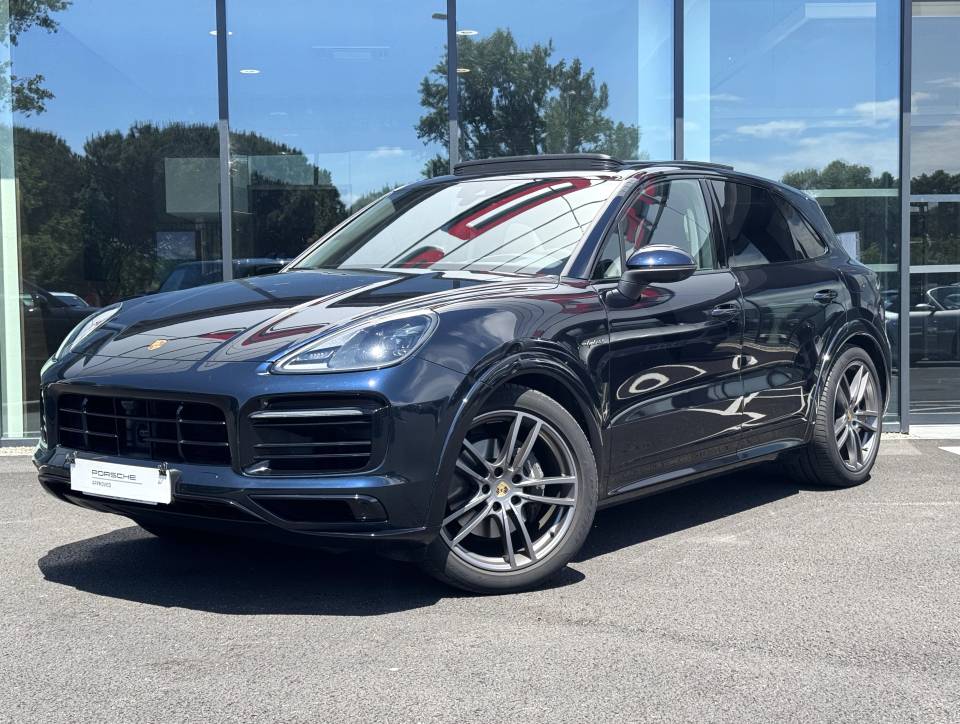 Porsche Cayenne E Hybrid Platinum Edition