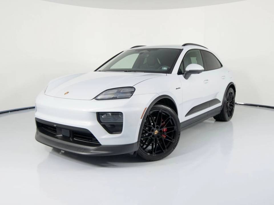 2026 Porsche Macan S