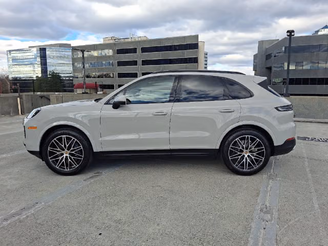 2026 Porsche Cayenne Base - Photo 10