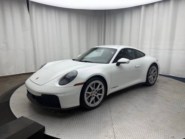 2025 Porsche 911 Carrera GTS