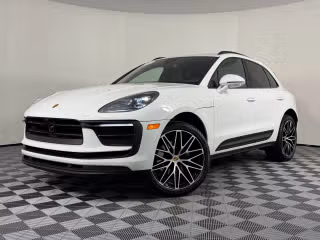 2026 Porsche Macan's photo