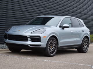 2020 Porsche Cayenne S's photo