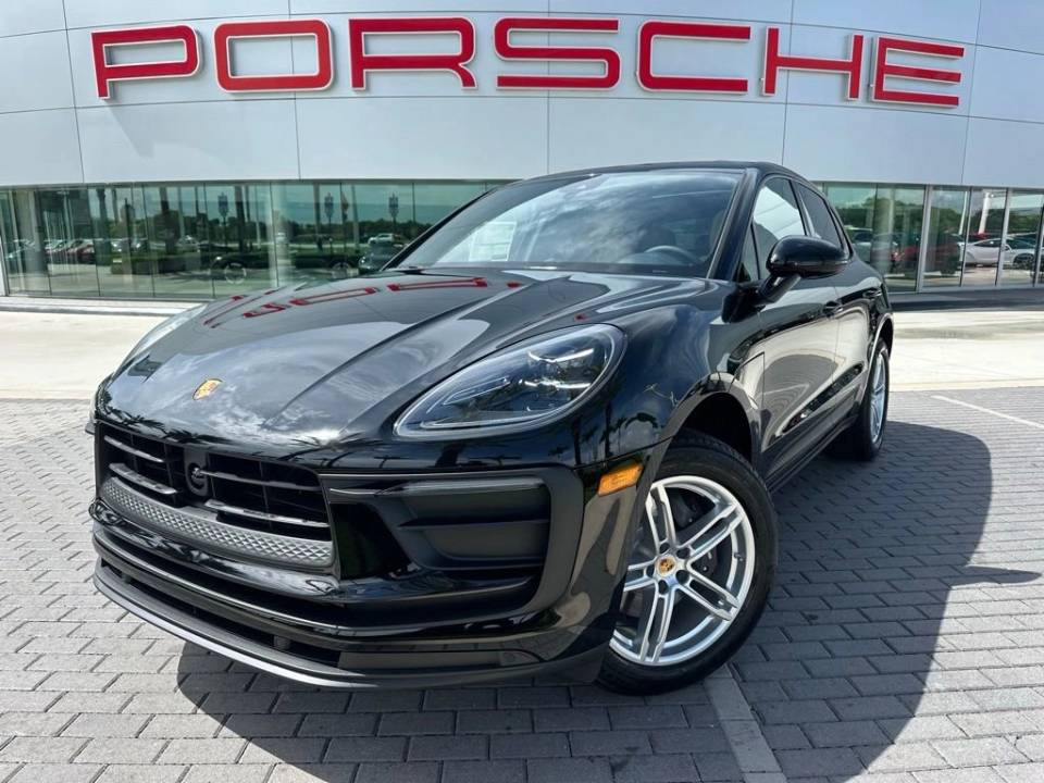 2026 Porsche Macan