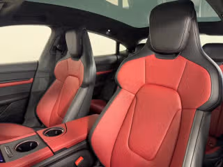 2026 Porsche Taycan GTS - Photo 33