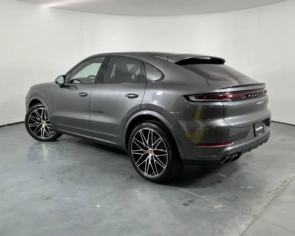 2024 Porsche Cayenne Coup S - Photo 24