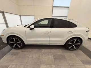 2026 Porsche Cayenne Coup Base - Photo 9