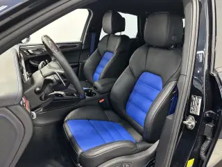 2026 Porsche Macan T - Photo 37