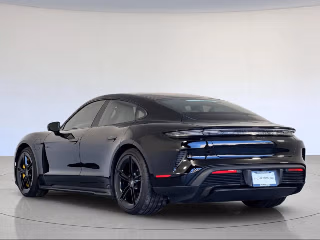 2026 Porsche Taycan Turbo S - Photo 18