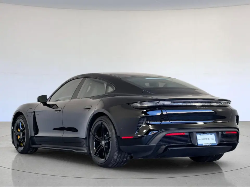 2026 Porsche Taycan Turbo S - Photo 23