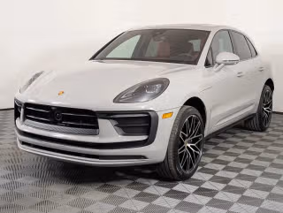 2026 Porsche Macan's photo
