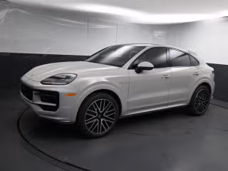 2026 Porsche Cayenne E-Hybrid's photo