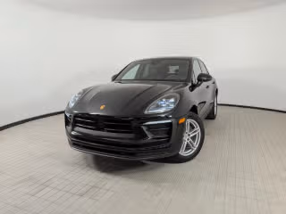 2025 Porsche Macan T's photo