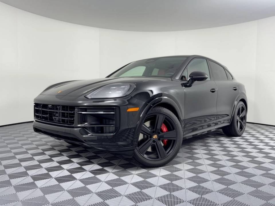 2026 Porsche Cayenne GTS Coupe
