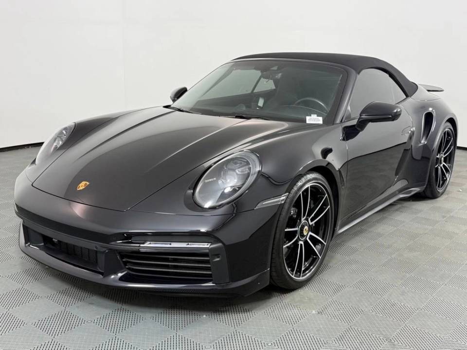 2021 Porsche 911 Turbo S